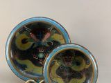 paire d'assiettes chinoises en cloisonné ornées d'un motif de dragon