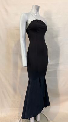 a black dress on a mannequin mannequin mannequin mannequin mannequin mannequin mannequin mannequin mannequin