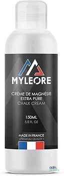 un flacon de pâte de craie « Mylecore Crème de Magnise » sur fond blanc