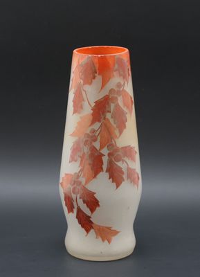 Vase en verre moulé pressé à décor de feuillage automnal – S…