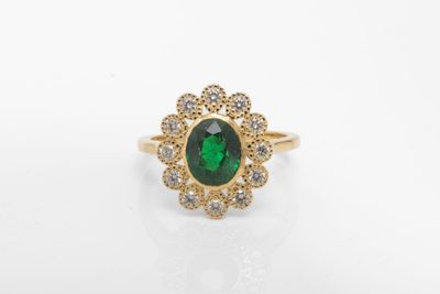 Bague en tourmaline verte et diamant