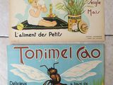 deux livres pour enfants qui sont posés sur la table
