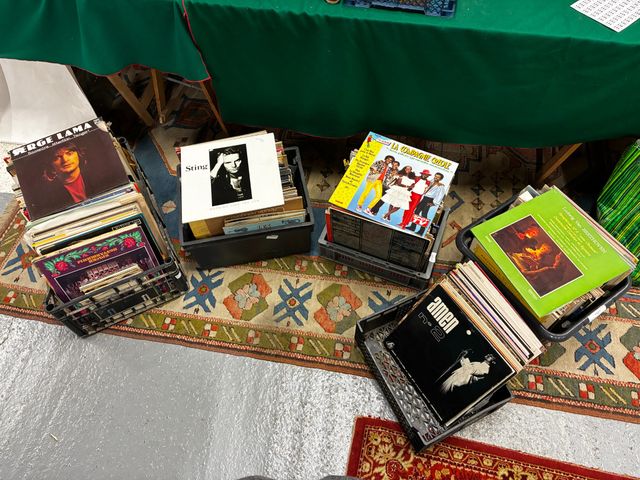 Important lot de disques 33 tours principalement musique classiqu...