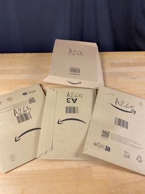 Lot de 4 colis Mystère (Retour Amazon,NPAI ,Adresse incomplè…