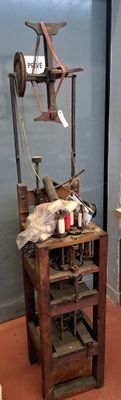 La valseuse, machine à tresser pour la fabrication des lacet…