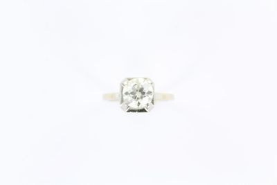 an image of a diamond ring on a white background