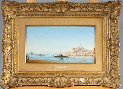 une peinture à l'huile représentant un bateau sur un plan d'eau, avec une ville en arrière-plan