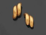 deux fruits coupés en deux