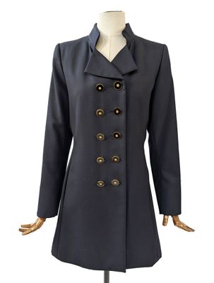 un manteau de femme sur un mannequin, mannequin, mannequin, mannequin, mannequin, mannequin, mannequin, mannequin, mannequin, mannequin, mannequin, mannequin, mannequin, mannequin, mannequin, mannequin, mannequin, mannequin, mannequin, mannequin, mannequin, mannequin, mannequin, mannequin, mannequin, mannequin, mannequin, mannequin, mannequin, mannequin, mannequin, mannequin, mannequin, mannequin, mannequin, mannequin, mannequin, mannequin, mannequin, mannequin, mannequin, mannequin, mannequin, mannequin, manne