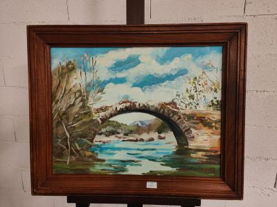 une peinture représentant un pont au-dessus d'une étendue d'eau
