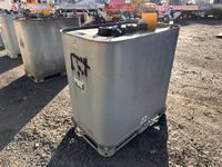 LIEU DE STOCKAGE : Rennes - SCHUTZ - CUVE À CARBURANT 700 LI… (photo 2)