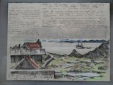 une image représentant un dessin d'une maison sur une colline, avec un bateau dans l'eau