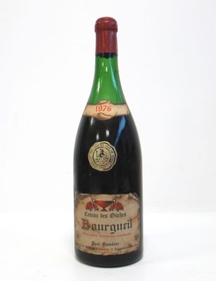 Mag BOURGUEIL Coteau des Oûches mise Paul Gambier Prop. 19… - Photo 1