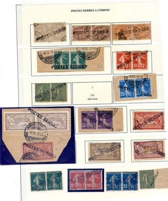 Plusieurs types de timbres différents sont présentés sur une feuille de papier