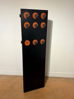 PORTE MANTEAUX formant armoire en bois laminé noir, de forme… (photo 3)