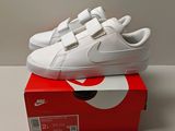 Chaussures Nike Court Royale blanches pour enfants