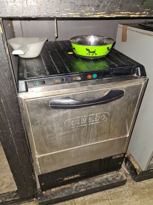 Y4 : Lave verre SOMABO