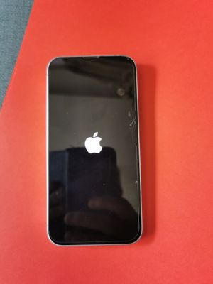 APPLE Iphone 14 de 2022 avec caméra HS.