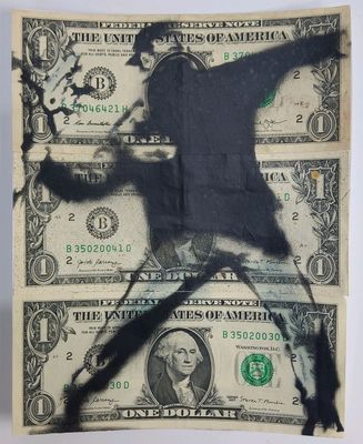 TENDROME (né en 1973). Pochoirs et aérosols sur trois billet…