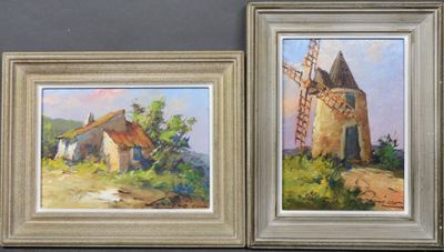 deux tableaux encadrés représentant un moulin à vent et un moulin situé sur une colline