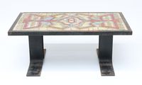 Table basse de forme rectangulaire à plateau orné de céramiq… (photo 2)