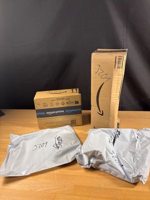 Lot de 4 colis MystÃ¨re (Retour Amazon,NPAI ,Adresse incompl…