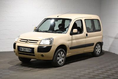 VP CITROEN BERLINGO COMBI 2.0 HDI 90 FIRST CLIM - Dmec : 07/…