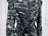 veste en fourrure noire et blanche sur un mannequin, mannequin, mannequin, mannequin, mannequin, mannequin, mannequin, mannequin, mannequin, mannequin, mannequin, mannequin, mannequin, mannequin, mannequin, mannequin, mannequin, mannequin, mannequin, mannequin, mannequin, mannequin, mannequin, mannequin, mannequin, mannequin, mannequin, mannequin, mannequin, mannequin, mannequin, mannequin, mannequin, mannequin, mannequin, mannequin, mannequin, mannequin, mannequin, mannequin, mannequin, mannequin, mannequin,