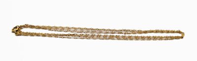 collier orné de perles dorées, composé d'un seul rang de perles de verre sur fond blanc