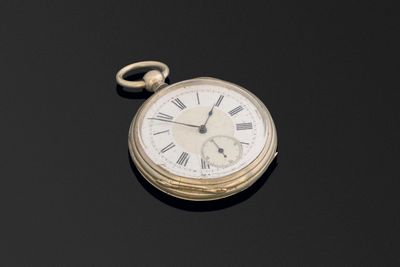 Montre à cylindre en argent de la marque ‘GT’. Fond gravé, u…