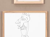 un dessin représentant un homme et une femme sur un mur