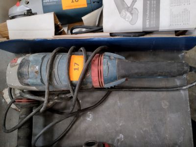 Meuleuse BOSCH WGS 24-230LVI Professionnal filaire - Photo 1