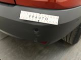 a sticker on the back of a car that says vpauto