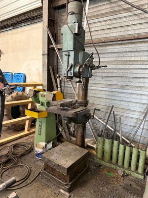 Perceuse à colonne industrielle lourde Auréja. EM