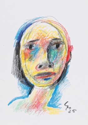 dessin représentant le visage d'une femme, réalisé au crayon de couleur sur une feuille blanche