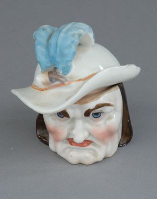 Pot à tabac Porcelaine XIXe siècle.