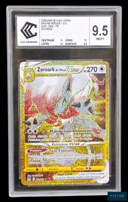 gros plan d'une carte pokemon sur fond noir