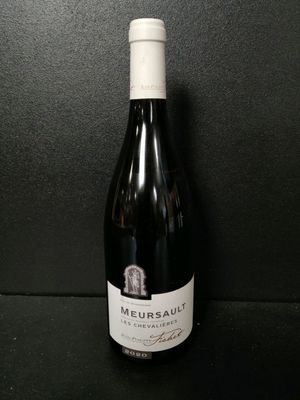 Bouteille de vin rouge Jean-Philippe Fichet Meursault Les Ch… - Photo 1