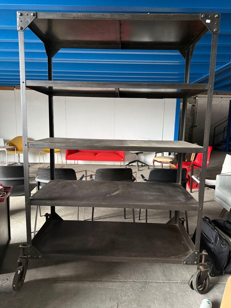 Objets d'art & Curiosités