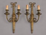 paire d'appliques murales antiques en laiton avec bougeoirs