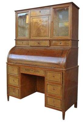 Important bureau à cylindre Louis XVI en placage d'acajou bl…