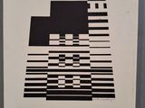 une photo en noir et blanc d'un code-barres sur une feuille de papier