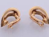 pair of 18k yellow gold earrings with diamonds