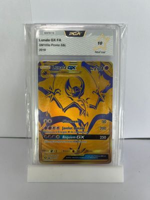 Carte Pokémon gradée Lunala GX Promo S&L pca 10