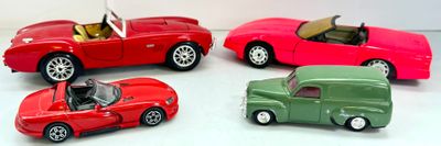 BURAGO, MAJORETTE, TRAX AUSTRALIE - Lot de 4 voitures miniatures compr