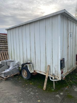 an image of a trailer with a trailer attached to it