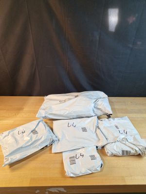 colis Mystere (Retour Amazon, NPAI, Adresse incomplete… - Photo 1