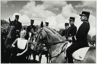 Helmut NEWTON (1920-2004). Le cadre noir de Saumur (cavalier… - Photo 1