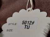 a tag that says style 5012 size tu on it