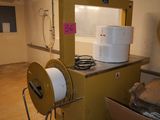 a machine that is sitting in the middle of a room